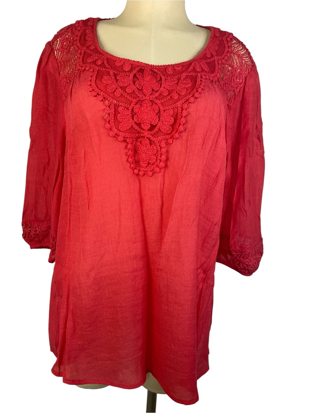 Zac & Rachel Red Crochet Yoke Tunic Top Women’s Size 1X